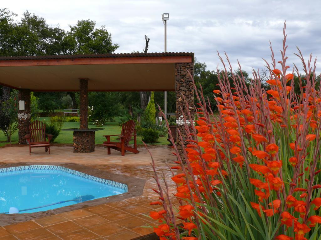 Votadini Country Cottages Magaliesburg Buitenkant foto